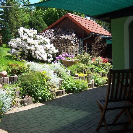 Ferienwohnung "An Der St. Ludmila" Crostwitz Экстерьер фото